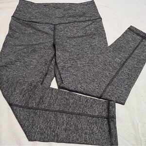 Victoria’s Secret VSX Sport knockout (S) grey Heather capri legging